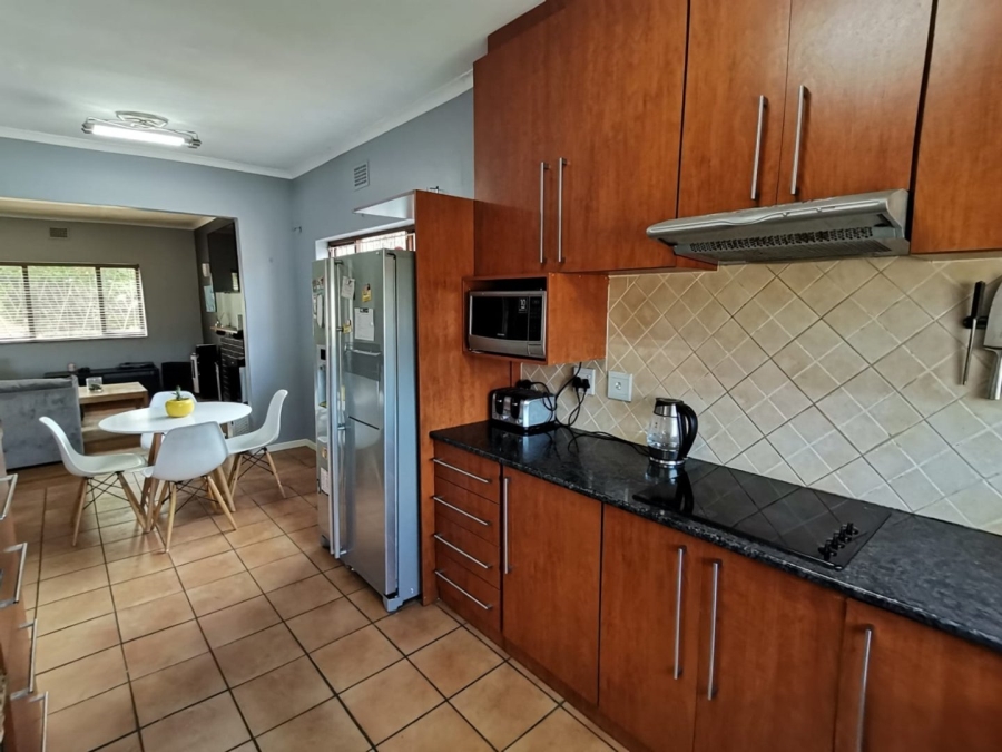 4 Bedroom Property for Sale in Thornton Western Cape